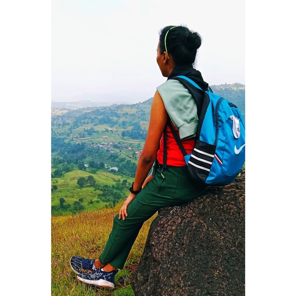 Meet your Posher, Jissmol - Picture 1 of 1